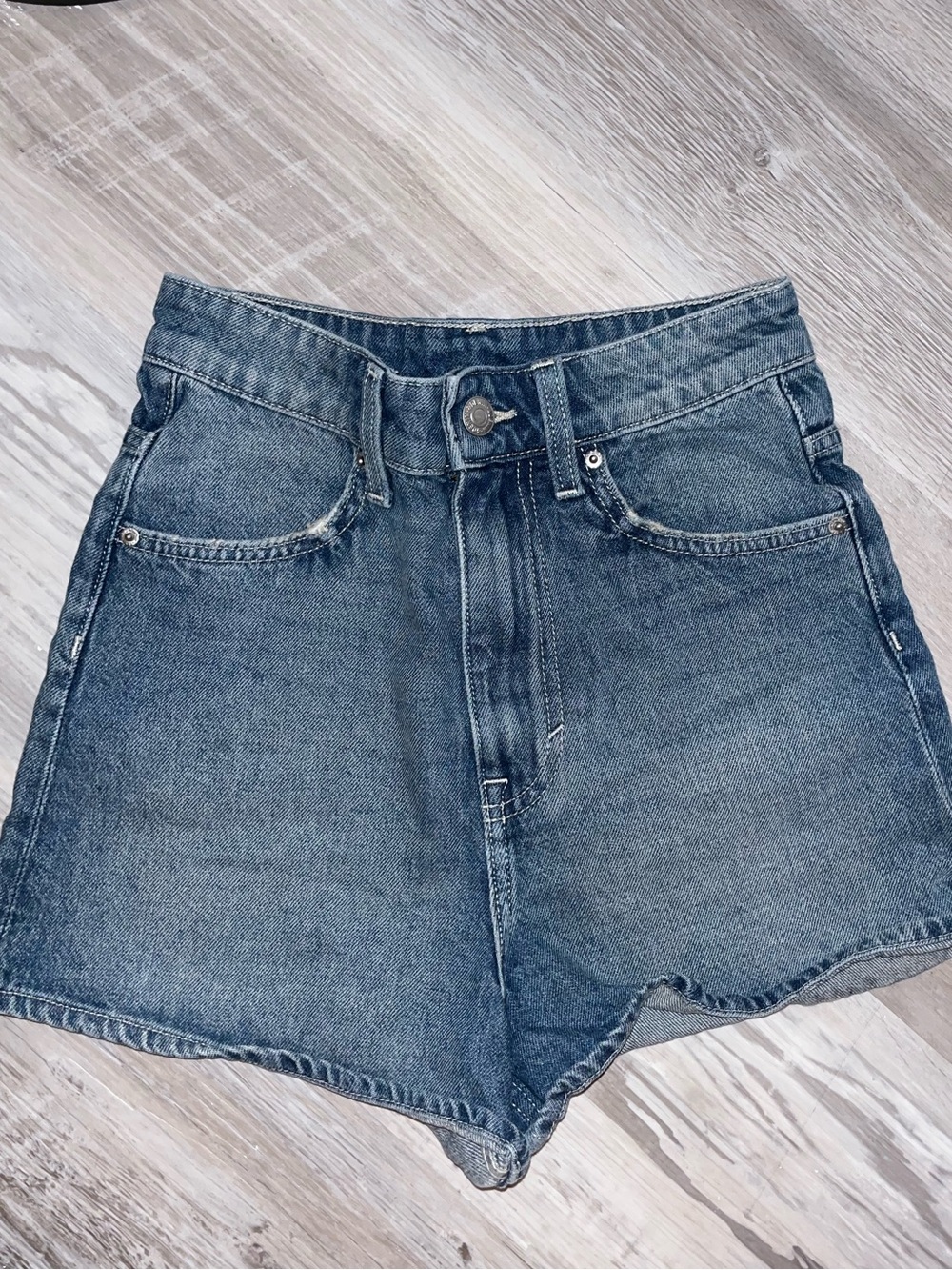 H&M Women's Dark Blue High-Rise Denim Shorts